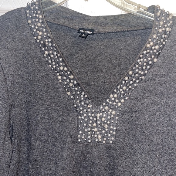 Rafella Large Gray V neck with Pearls Sweater - Picture 2 of 4